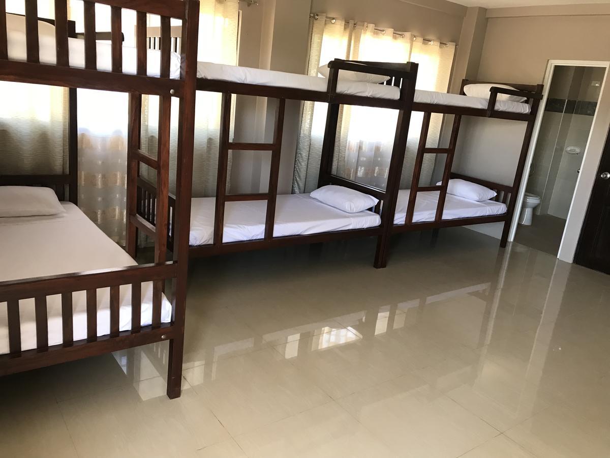 Reddoorz El Senor Jesus Apartelle Vigan Ilocos Hotel Kültér fotó