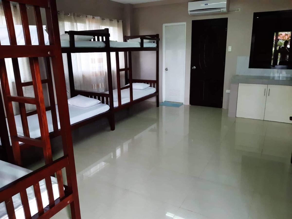 Reddoorz El Senor Jesus Apartelle Vigan Ilocos Hotel Kültér fotó